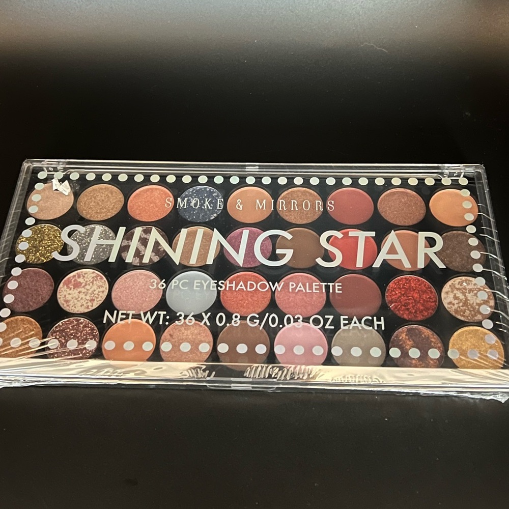 NIB Shinning Star eyeshadow palette